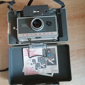 Polaroid Automatic 340 Land Camera - 1979 Vintage